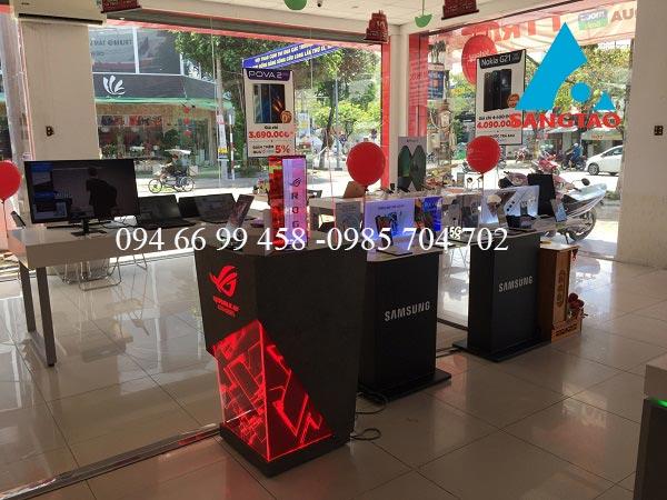 Kệ trưng bày FPT Tiền Giang 