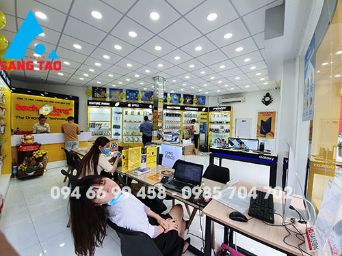 Thi công thiết kế shop điện thoại hệ thống BẠCH LONG Mobile