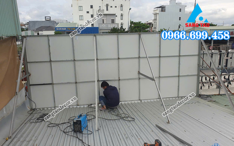 gia cố bảng hiệu alu chắc chắn