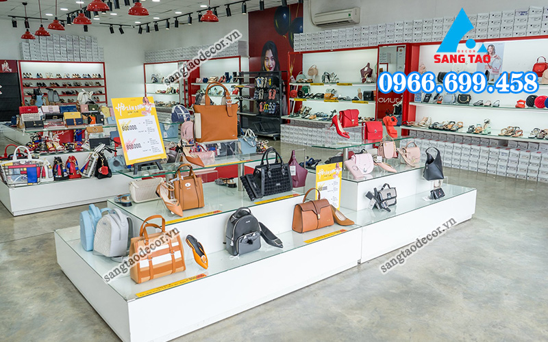 sử dụng ánh sáng thông minh trong thi công shop giày dép