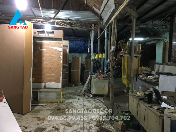 Xưởng thiết kế công shop showroom