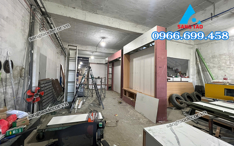 xưởng thi công nội thất showroom tại hcm