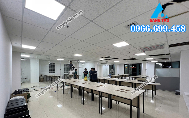 xưởng gia công chân bàn sắt Sáng Tạo Decor