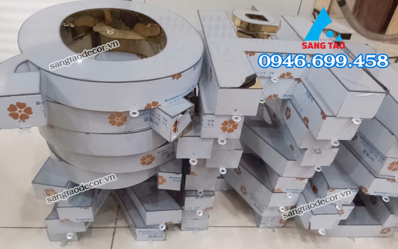 gia công chữ inox hcm