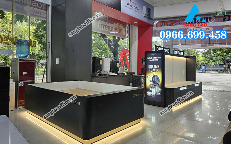Lỗi cần tránh khi thiết kế thi công kệ quảng cáo