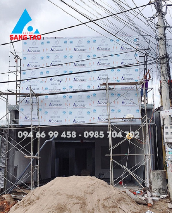 làm bảng hiệu