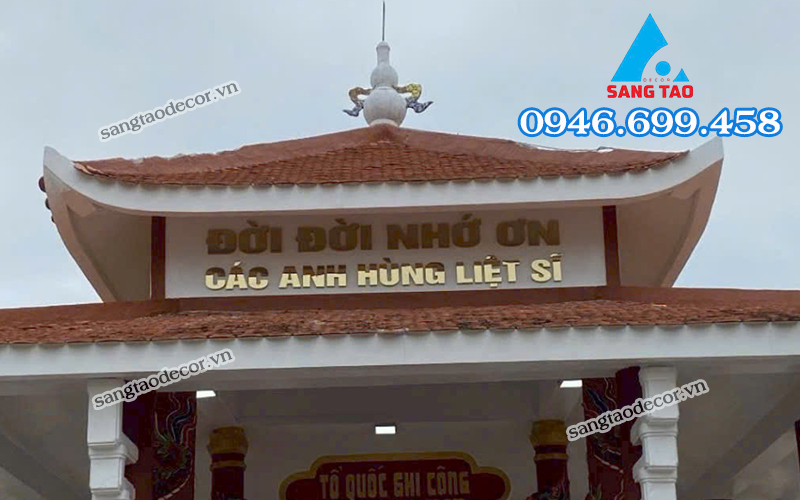 làm bảng hiệu 