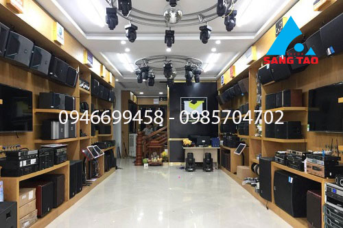 quầy tủ kệ trưng bày loa âm thanh