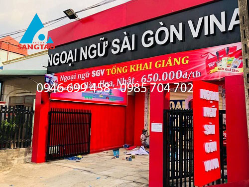 thiết kế thi công bảng hiệu trung tâm ngoại ngữ