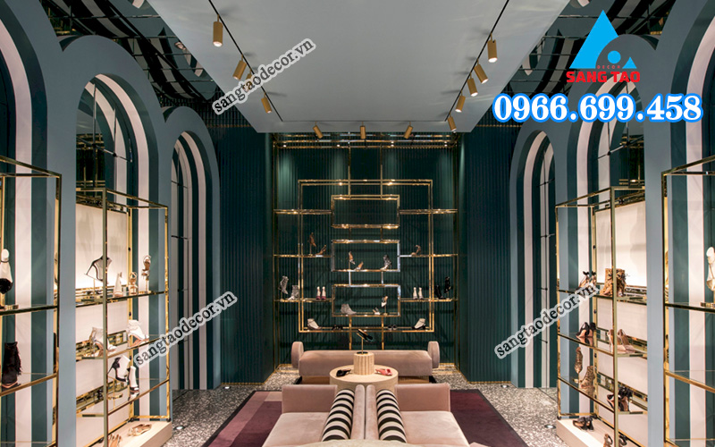 trần thạch cao showroom 