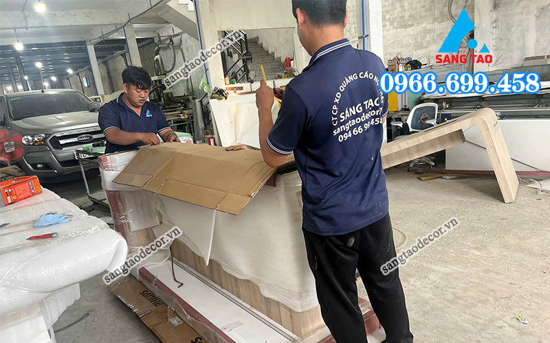 xưởng sản xuất nội thất văn phòng Asus Hà Nội